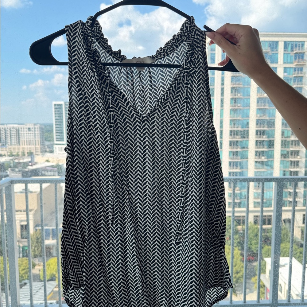 LOFT Black and White Chevron Tank Top